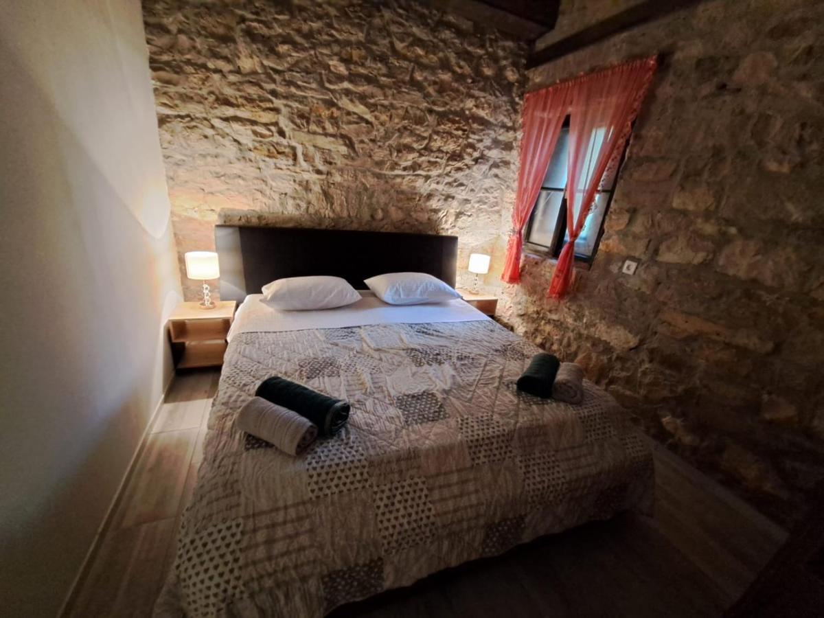 Apartman Zrinka Йесенице Екстериор снимка