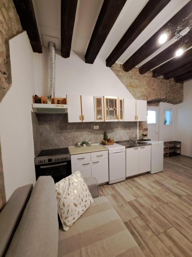 Apartman Zrinka Йесенице Екстериор снимка